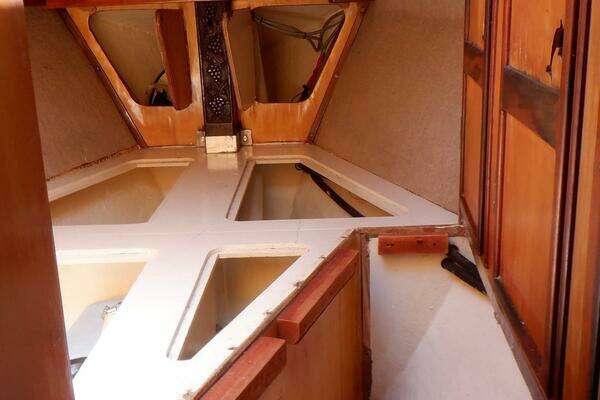 44ft ShearWater Yacht For Sale