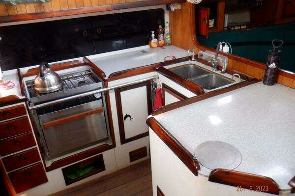 44ft ShearWater Yacht For Sale
