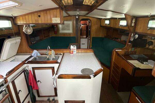 44ft ShearWater Yacht For Sale