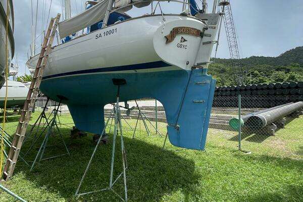44ft ShearWater Yacht For Sale