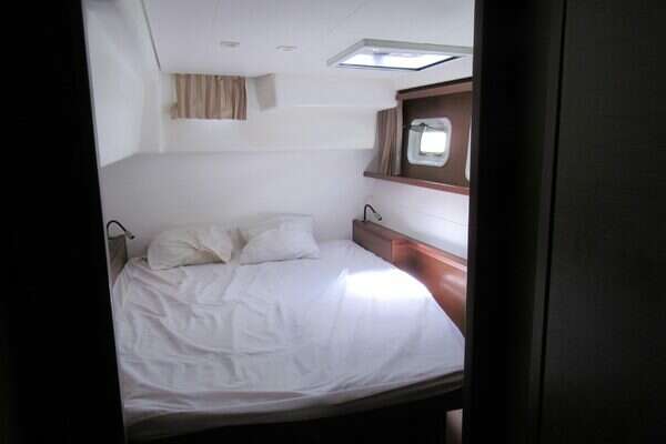 45ft Lagoon Yacht For Sale