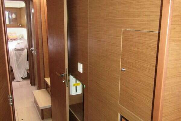 45ft Lagoon Yacht For Sale