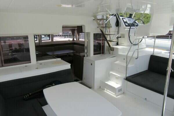 45ft Lagoon Yacht For Sale
