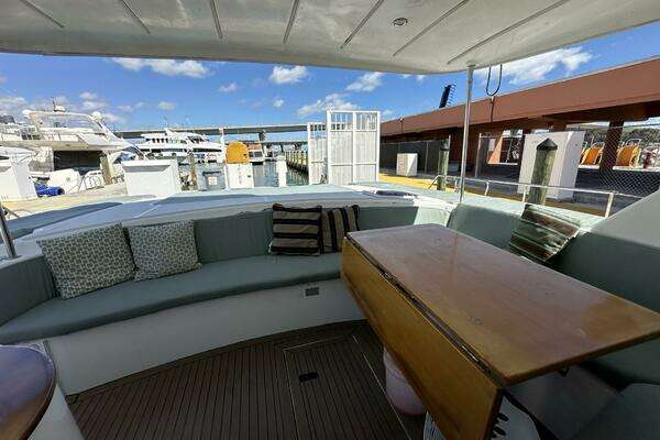 43ft Lagoon Yacht For Sale