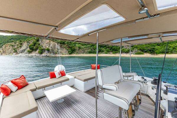 56ft Lagoon Yacht For Sale