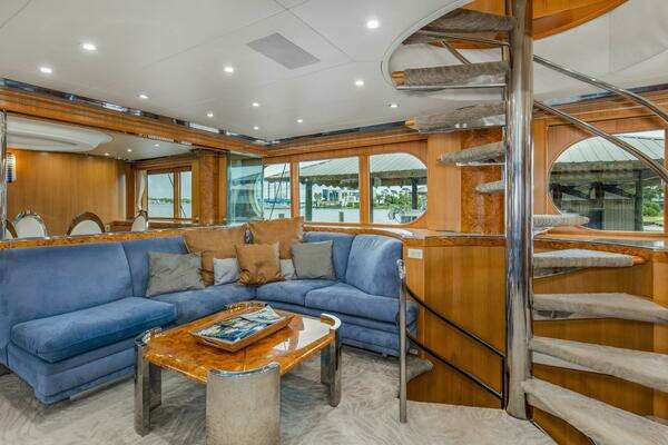 Photo of the 1989 Feadship 116 Sport Fisher "Boss"