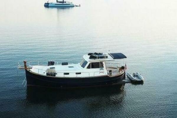 PEREGRINA 41ft Menorquin Yacht For Sale