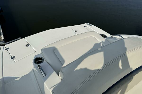 Photo of the 2012 Chaparral 264 Sunesta