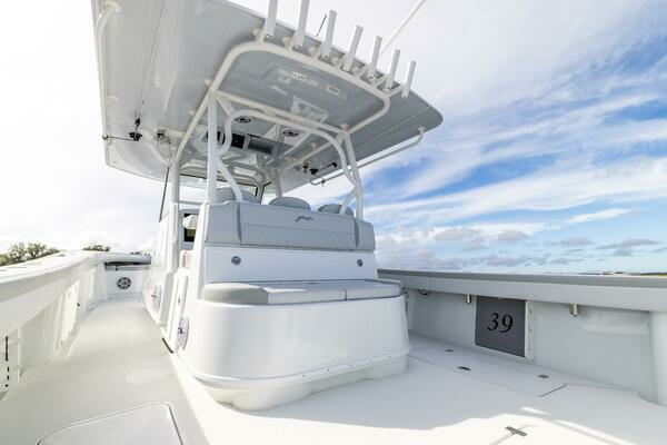 2023 Yellowfin 39