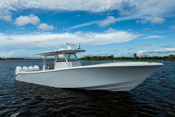 2023 Yellowfin 39
