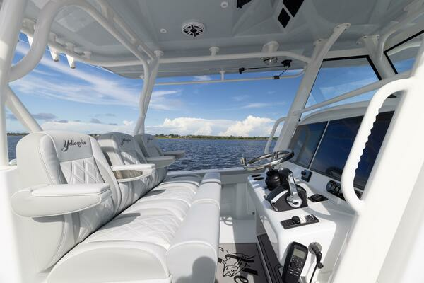 2023 Yellowfin 39