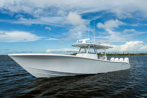 2023 Yellowfin 39