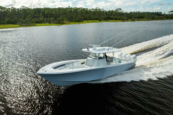 2023 Yellowfin 39