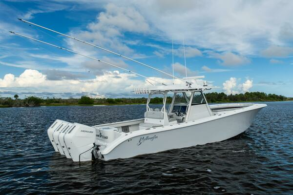 2023 Yellowfin 39