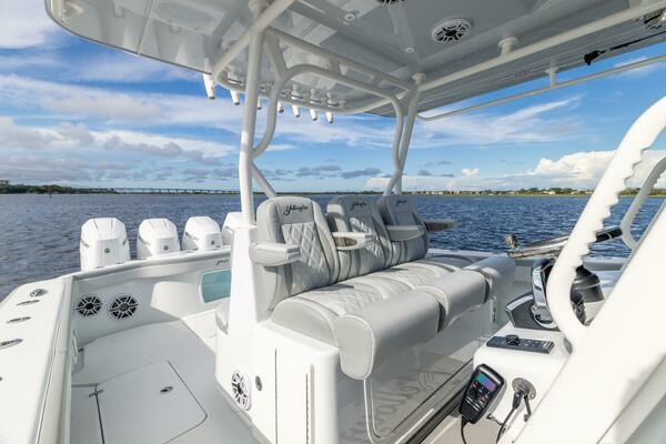 2023 Yellowfin 39