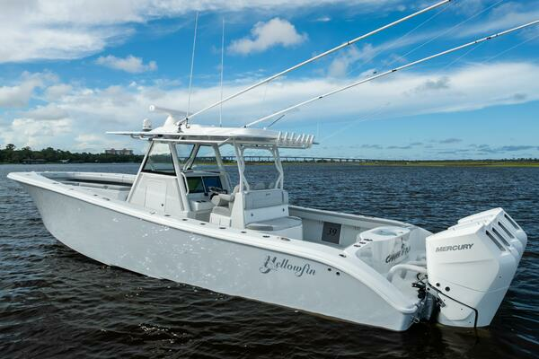 2023 Yellowfin 39