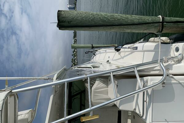 1999 Tiara Yachts 43