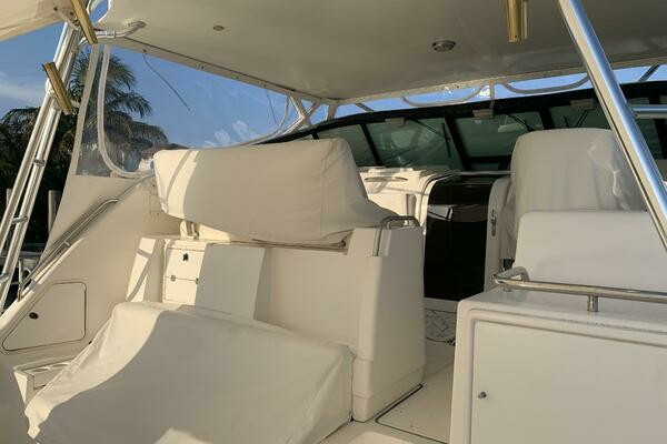 1999 Tiara Yachts 43