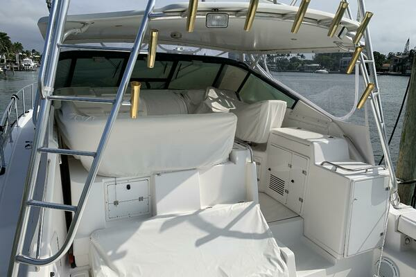 1999 Tiara Yachts 43