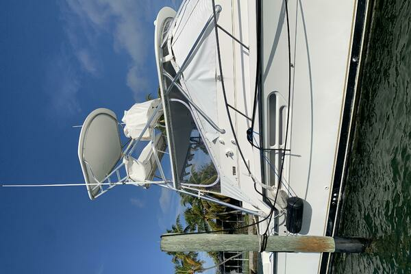 1999 Tiara Yachts 43