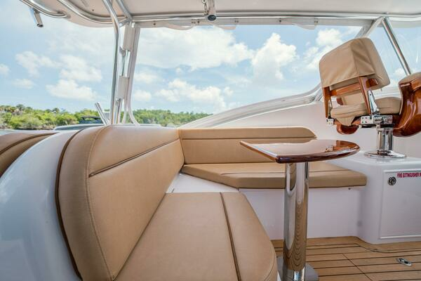 2012 Winter Custom Yachts 38