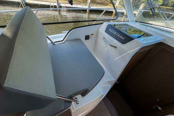 2025 Beneteau 29