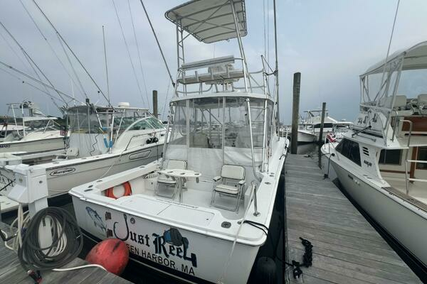 Photo of the 1995 Luhrs 32 Open "Just Reel"