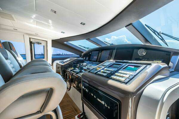 Photo of the 2005 Overmarine Mangusta 108 "TOTAL"