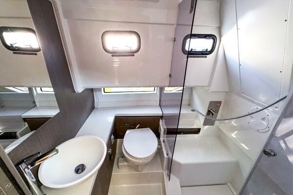 38ft Wellcraft Yacht For Sale 38ft Wellcraft Yacht For Sale