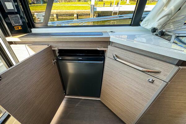 38ft Wellcraft Yacht For Sale 38ft Wellcraft Yacht For Sale
