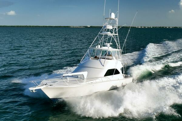 2005 Viking 48