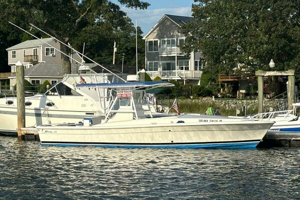 Photo of the 2000 Strike Center Console