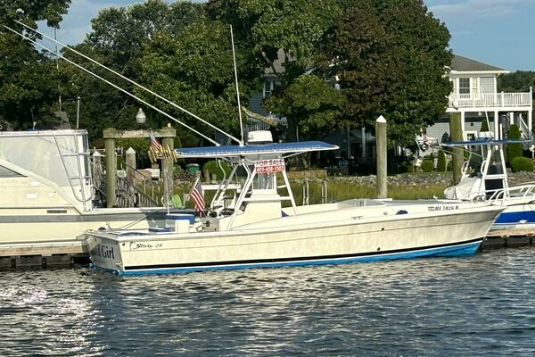 Photo of the 2000 Strike Center Console