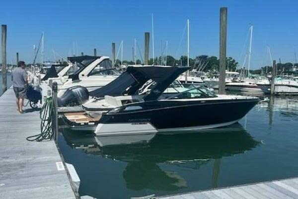 Photo of the 2017 Monterey 278 SS