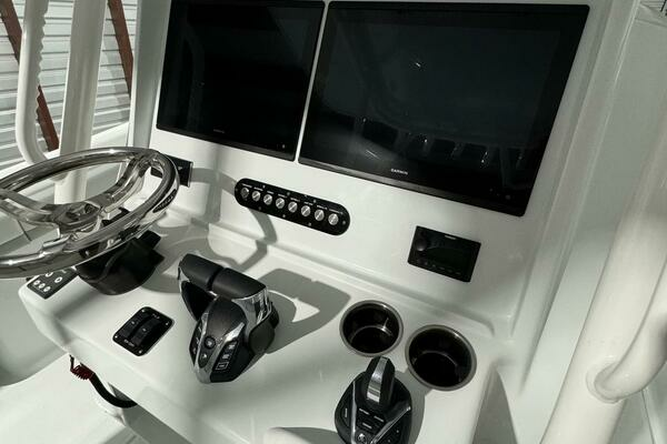 Yellowfin 36 Yacht For Sale