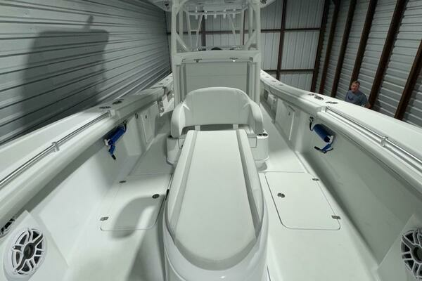 Yellowfin 36 Yacht For Sale