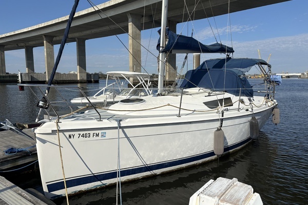 31-ft-Hunter-2005-Charleston South Carolina United States yacht for sale