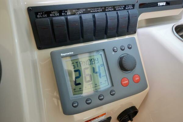 2008 Tiara Yachts 35