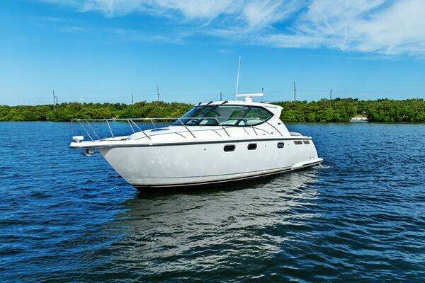 2008 Tiara Yachts 35
