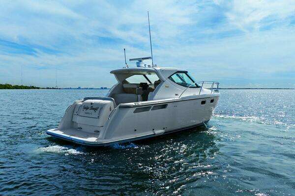 2008 Tiara Yachts 35