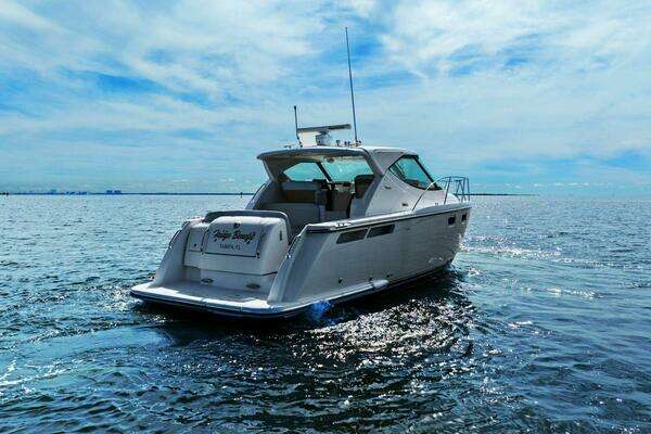2008 Tiara Yachts 35