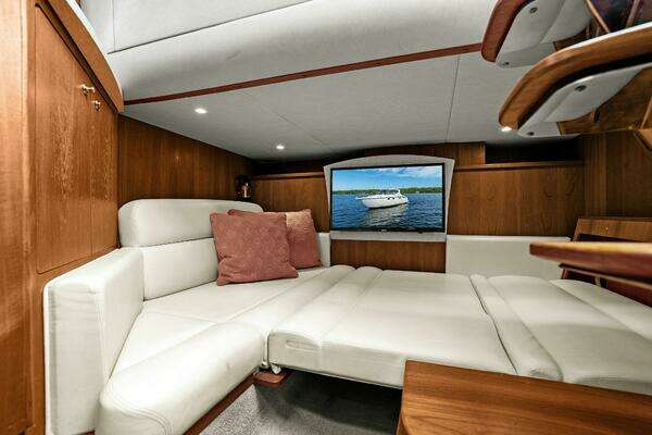 2008 Tiara Yachts 35
