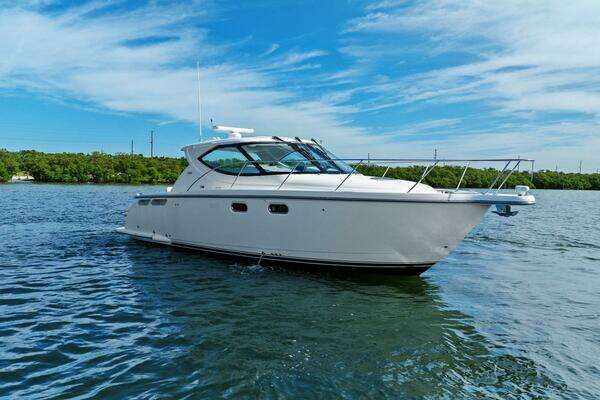 2008 Tiara Yachts 35