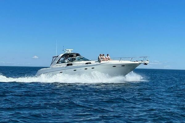 2000 Sea Ray 46