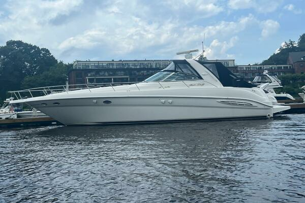 2000 Sea Ray 46