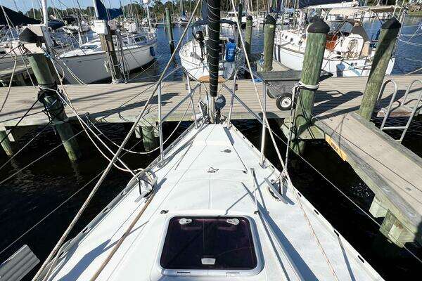 Photo of the 1989 Jeanneau Voyage 11.2 "L'CORSAIRE"