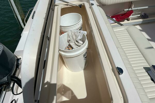 2007 Grady-White 30