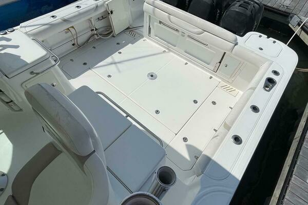 Reel Inspired 34ft Boston Whaler Yacht For Sale