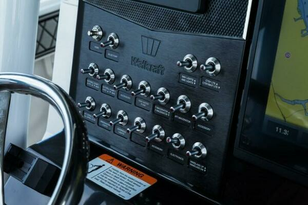 Photo of the 2025 Wellcraft 302 Fisherman