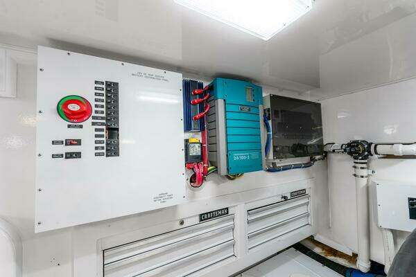 Viking 76 Convertible Yacht For Sale